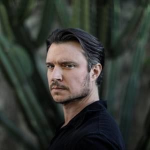 Meet your Posher, Heath